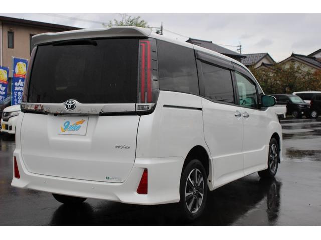 ノア Si ダブルバイビーIII 4WD 後席モニター SD 両側電動ドア BT リアオートエアコン レーンアシスト オートマチックハイビーム バックモニター フルフラット オートライト オートクルーズコントロール ワンオーナー ドラレコ キーレス 4WD(5枚目)