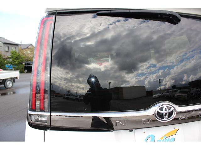 ノア Si ダブルバイビーIII 4WD 後席モニター SD 両側電動ドア BT リアオートエアコン レーンアシスト オートマチックハイビーム バックモニター フルフラット オートライト オートクルーズコントロール ワンオーナー ドラレコ キーレス 4WD(74枚目)