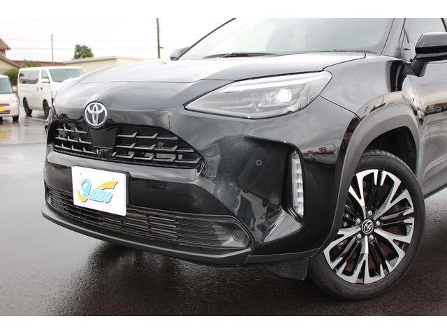 ヤリスクロス ハイブリッドZ BSM 8インチディスプレイオーディオ 電格ドアミラー インテリジェントキー ブルートゥース シ-トヒ-タ- クリソナ 衝突安全ボディ レーンアシスト USB オートマチックハイビーム 試乗車 LEDライト リアカメラ SDナビ 禁煙(56枚目)