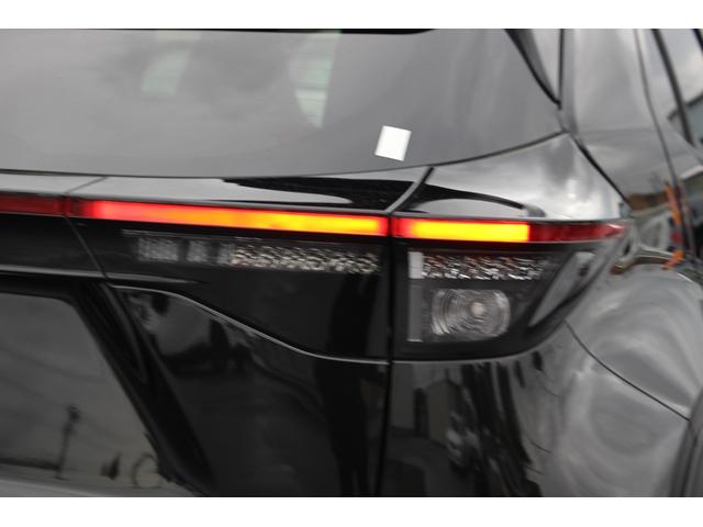 ヤリスクロス ハイブリッドZ BSM 8インチディスプレイオーディオ 電格ドアミラー インテリジェントキー ブルートゥース シ-トヒ-タ- クリソナ 衝突安全ボディ レーンアシスト USB オートマチックハイビーム 試乗車 LEDライト リアカメラ SDナビ 禁煙(65枚目)