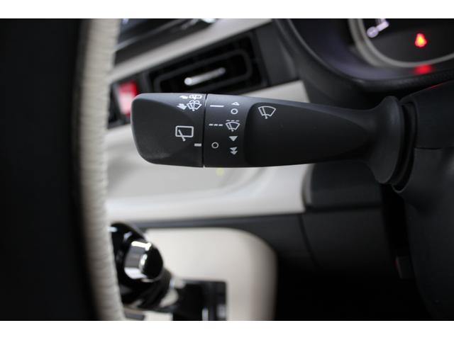 ムーヴキャンバス ストライプスG サイドエアバック コーナーソナー ブルートゥース 地デジ ナビTV キーレス ETC レーンキープアシスト LEDヘッド エアコン オートライト 横滑り防止 オートマチックハイビーム シートヒーター(33枚目)