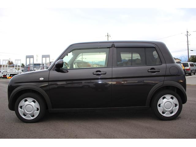 アルトラパン Ｌ　前後誤発進抑制　シートヒーター付　ナビ＆ＴＶ　禁煙　横滑り防止装置付き　エネチャージ　地デジ　リアカメラ　運転席助手席エアバッグ　プッシュスタートスマートキー　イモビライザー　ＤＶＤ再生可　点検記録簿（8枚目）