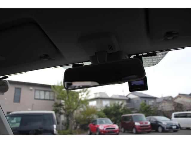 アルトラパン Ｌ　前後誤発進抑制　シートヒーター付　ナビ＆ＴＶ　禁煙　横滑り防止装置付き　エネチャージ　地デジ　リアカメラ　運転席助手席エアバッグ　プッシュスタートスマートキー　イモビライザー　ＤＶＤ再生可　点検記録簿（45枚目）