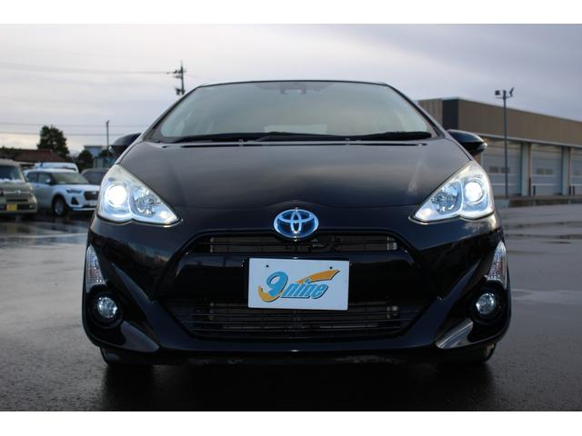 アクア Ｓスタイルブラック　禁煙車両　ＥＣＯモード　安全ボディー　ＳＤナビゲーション　ブルートゥース　記録簿あり　ＡＨＢ　バックモニタ－　地デジフルセグ　ナビＴＶ　ＬＥＤライト　スマートキープッシュスタート　１オーナー　キーフリ（2枚目）