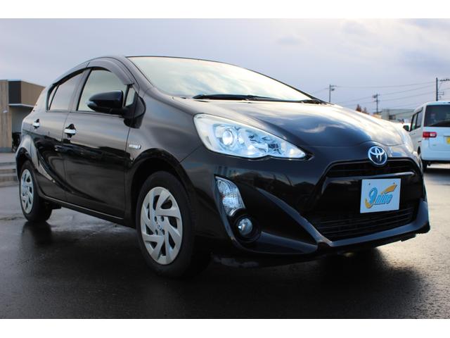 アクア Ｓスタイルブラック　禁煙車両　ＥＣＯモード　安全ボディー　ＳＤナビゲーション　ブルートゥース　記録簿あり　ＡＨＢ　バックモニタ－　地デジフルセグ　ナビＴＶ　ＬＥＤライト　スマートキープッシュスタート　１オーナー　キーフリ（3枚目）