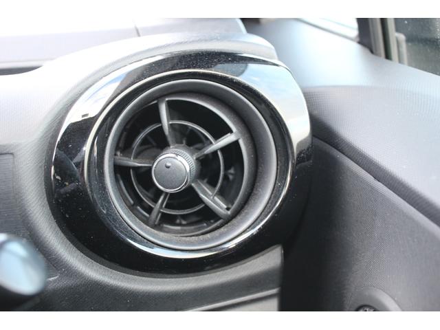 アクア Ｓスタイルブラック　禁煙車両　ＥＣＯモード　安全ボディー　ＳＤナビゲーション　ブルートゥース　記録簿あり　ＡＨＢ　バックモニタ－　地デジフルセグ　ナビＴＶ　ＬＥＤライト　スマートキープッシュスタート　１オーナー　キーフリ（44枚目）