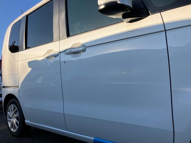 N-BOX ベースグレード スマートキー アイドリングストップ 登録済み(届け出済み)未使用者 オートクルーズコントロール 両側スライドドア 片側電動スライドドア シートヒーター ベンチシート フルフラット レーンアシスト(9枚目)