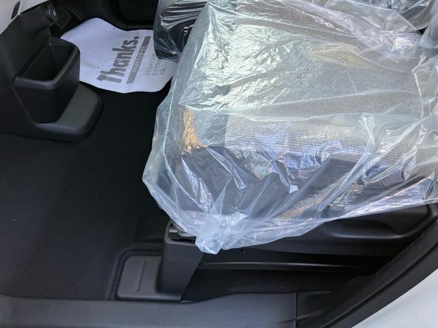 N-BOX ベースグレード スマートキー アイドリングストップ 登録済み(届け出済み)未使用者 オートクルーズコントロール 両側スライドドア 片側電動スライドドア シートヒーター ベンチシート フルフラット レーンアシスト(28枚目)