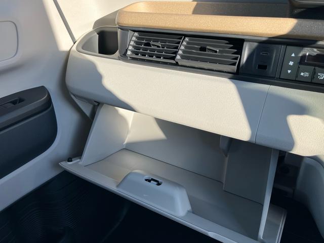 N-BOX ベースグレード スマートキー アイドリングストップ 登録済み(届け出済み)未使用者 オートクルーズコントロール 両側スライドドア 片側電動スライドドア シートヒーター ベンチシート フルフラット レーンアシスト(48枚目)