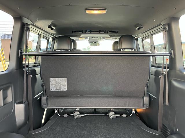 ハイエースバン スーパーＧＬ　ダークプライムＩＩ　スマートキー　４ＷＤ　運転席・助手席エアバック　ＡＢＳ　ＥＳＣ　エアコン　パワーステアリング　パワーウインドウ（22枚目）