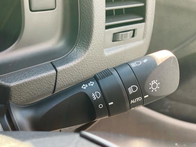 ハイエースバン スーパーＧＬ　ダークプライムＩＩ　スマートキー　４ＷＤ　運転席・助手席エアバック　ＡＢＳ　ＥＳＣ　エアコン　パワーステアリング　パワーウインドウ（58枚目）