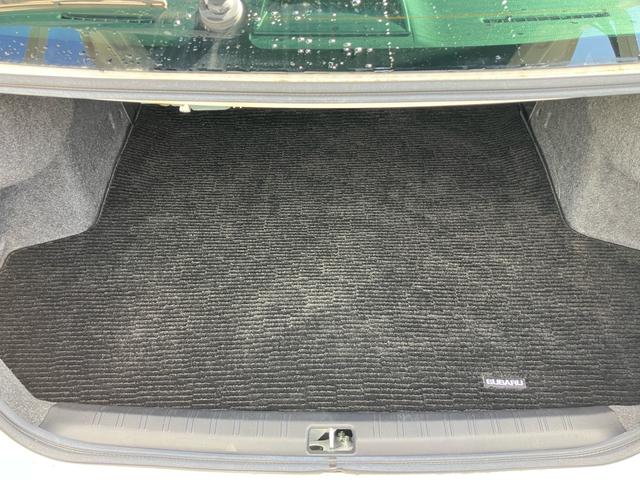 インプレッサＧ４ ２．０ｉ　キーレスエントリー　アイドリングストップ　４ＷＤ　ナビＴＶ　Ｂｌｕｅｔｏｏｔｈ　オートクルーズコントロール　運転席・助手席エアバック　ＡＢＳ　ＥＳＣ　盗難防止システム　エアコン　パワーステアリング（20枚目）