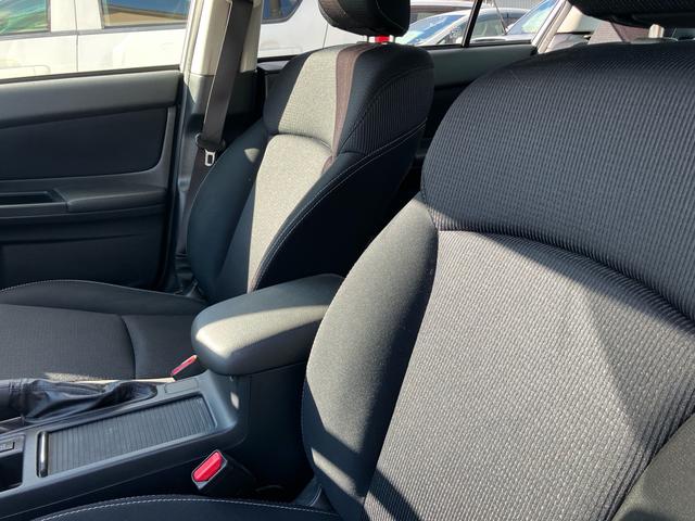 インプレッサＧ４ ２．０ｉ　キーレスエントリー　アイドリングストップ　４ＷＤ　ナビＴＶ　Ｂｌｕｅｔｏｏｔｈ　オートクルーズコントロール　運転席・助手席エアバック　ＡＢＳ　ＥＳＣ　盗難防止システム　エアコン　パワーステアリング（27枚目）