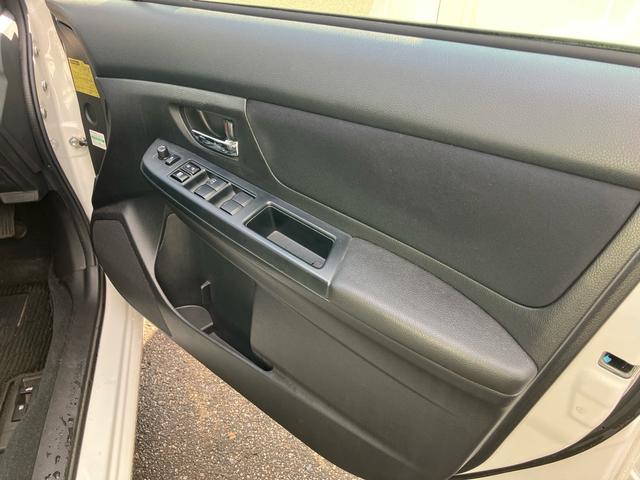 インプレッサＧ４ ２．０ｉ　キーレスエントリー　アイドリングストップ　４ＷＤ　ナビＴＶ　Ｂｌｕｅｔｏｏｔｈ　オートクルーズコントロール　運転席・助手席エアバック　ＡＢＳ　ＥＳＣ　盗難防止システム　エアコン　パワーステアリング（41枚目）