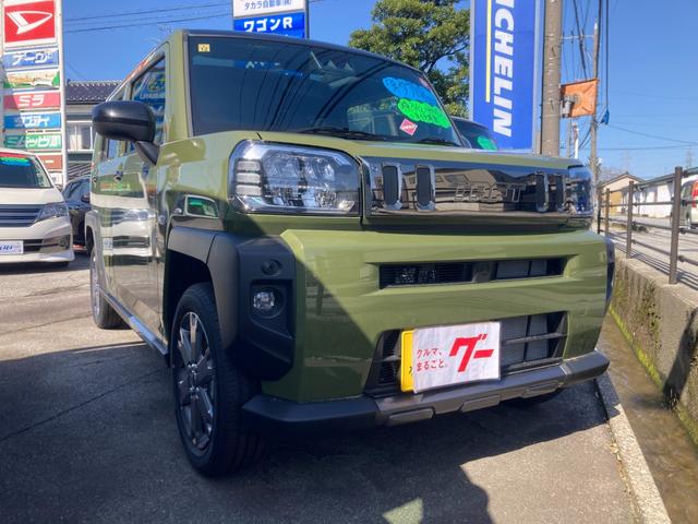 タフト Ｇ　ダーククロムベンチャー　届出済み未使用車　４ＷＤ　スマートキー　サンルーフ　アルミホイール　ＬＥＤヘッドライト　シートヒーター　運転席・助手席・サイドエアバック　ＡＢＳ　横滑り防止装置（4枚目）