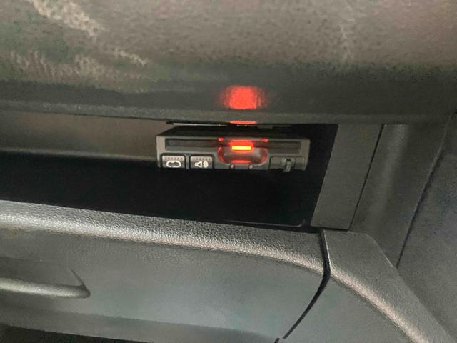 今では必需品のＥＴＣも付いております。高速道路での出入りもスムーズ。渋滞緩和にもなりエコにも繋がります。