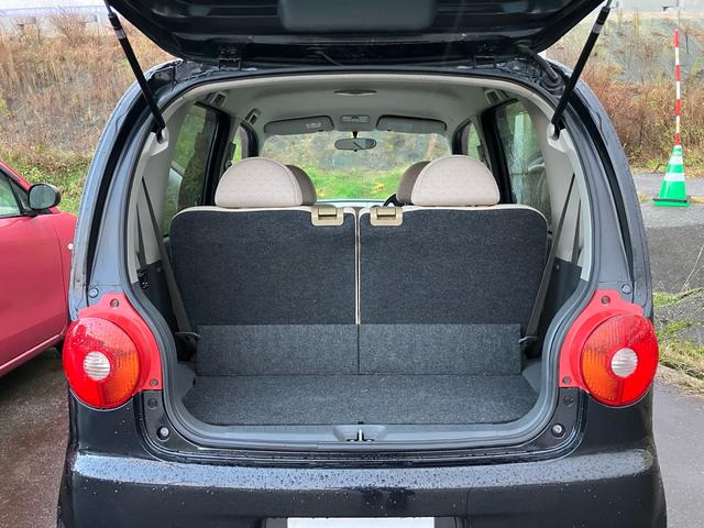 ムーヴラテ X キーレスエントリー CD MD ベンチシート 盗難防止システム 衝突安全ボディ 運転席・助手席エアバック ABS エアコン パワーステアリング パワーウインドウ(10枚目)