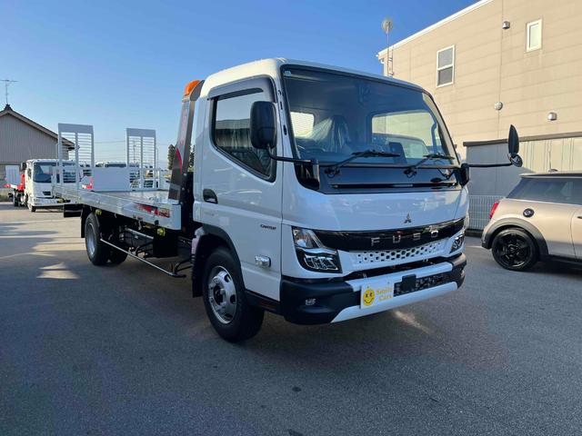 キャンター 　ユニックＮＥＯ５　積載車　３１００ｋｇ　リモコン　バックカメラ　荷台開閉アオリ　衝突軽減ブレーキ　ＬＥＤライト　フル液晶ディスプレイ（2枚目）