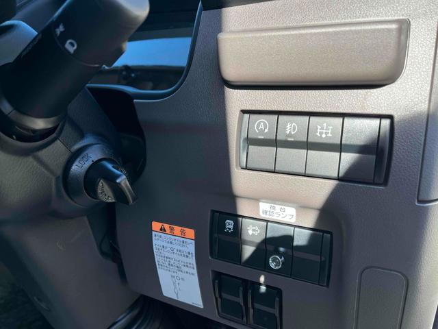 キャンター 　ユニックＮＥＯ５　積載車　３１００ｋｇ　リモコン　バックカメラ　荷台開閉アオリ　衝突軽減ブレーキ　ＬＥＤライト　フル液晶ディスプレイ（9枚目）