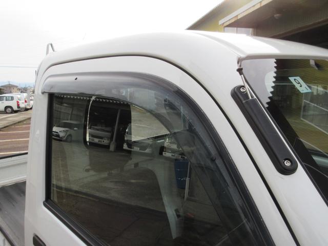 ハイゼットトラック スタンダード エアコン パワステ 切り替え4WD オートマ ゲートチェーン ゲートプロテクター 荷台ラバーマット 禁煙 運転席エアバック AM/FMラジオ(25枚目)