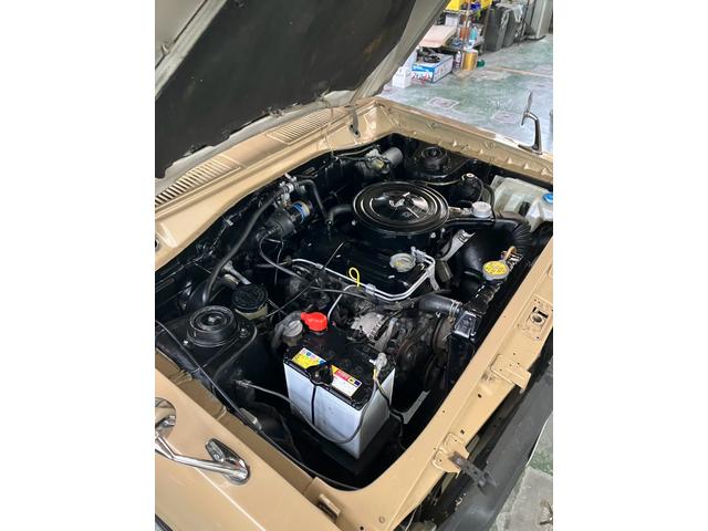 サニートラック 　社外ハンドル　幌カバー　ＭＴ４速　社外ホイール（54枚目）