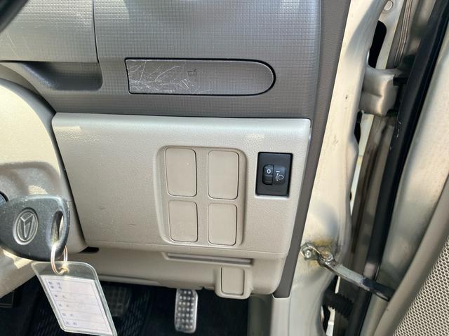 タント 　スローパー　キーレスエントリー　アルミホイール　運転席・助手席エアバック　ＡＢＳ　エアコン　パワステ　パワーウインドウ（33枚目）