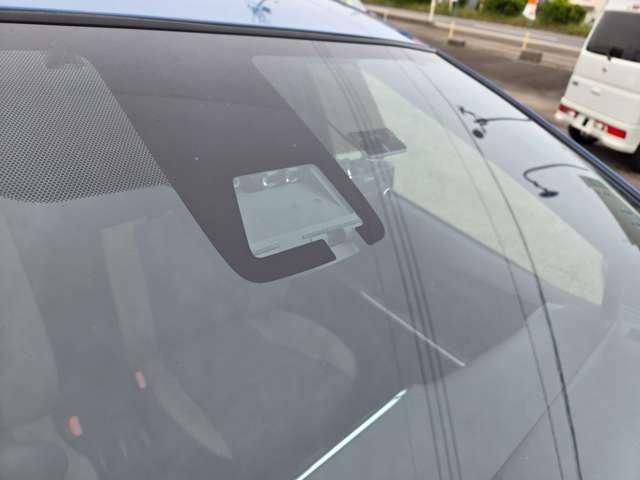 アクア Ｓ　グランパー　ＳＤナビ／ＴＶ／バックカメラ／ＥＴＣ衝突軽減（13枚目）