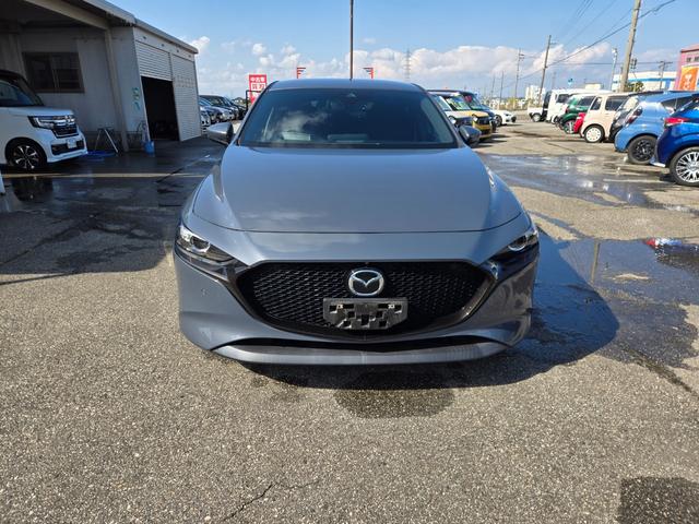 ＭＡＺＤＡ３ファストバック １５Ｓツーリング　４ＷＤ・ＳＤナビ・フルセグ・ＥＴＣ・全方位カメラ（2枚目）