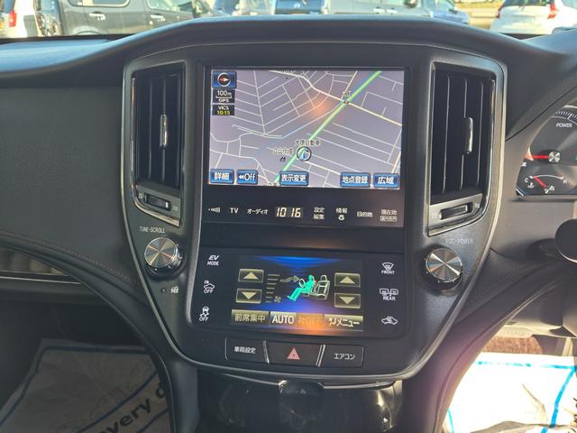 クラウンハイブリッド アスリートＧ　１８インチアルミ・本革シート・純正ナビ・フルセグ・ＥＴＣ（19枚目）