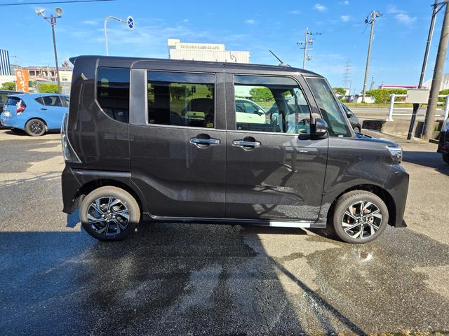 タント カスタムＸ　８インチＳＤナビ・フルセグ・バックカメラ・４ＷＤ・両側パワースライドドア（9枚目）