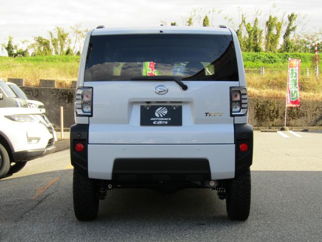 タフト Gターボ 全方位カメラ 社外タイヤホイール 社外ディスプレイオーディオ スマートアシスト スマートキー プッシュスタート LEDヘッドライト(3枚目)