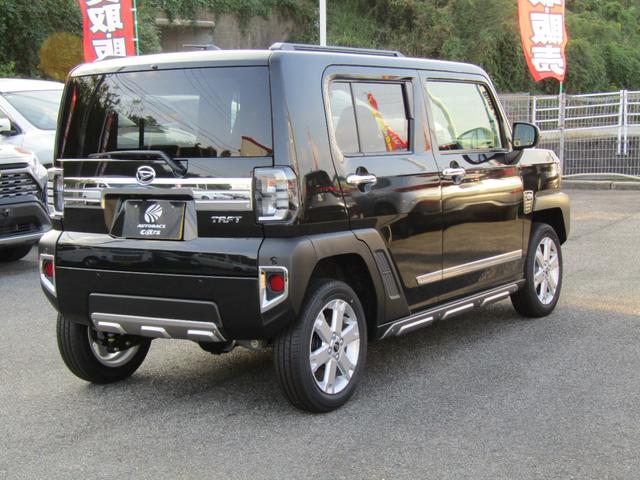 タフト G 当社試乗車使用車両 ディスプレイオーディオ 全方位カメラ ディーラーオプション外装装着車 スマートアシスト スマートキー プッシュスタート 電子ブレーキ(8枚目)