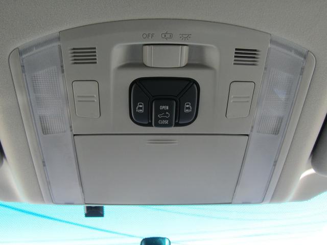 アルファード 240S ユーザー買取車 純正HDDナビ 両側パワースライドドア HIDライト ツインムーンルーフ 純正アルミホイール 社外シートカバー カーテン ETC スマートキー プッシュスタート 天吊モニター(31枚目)