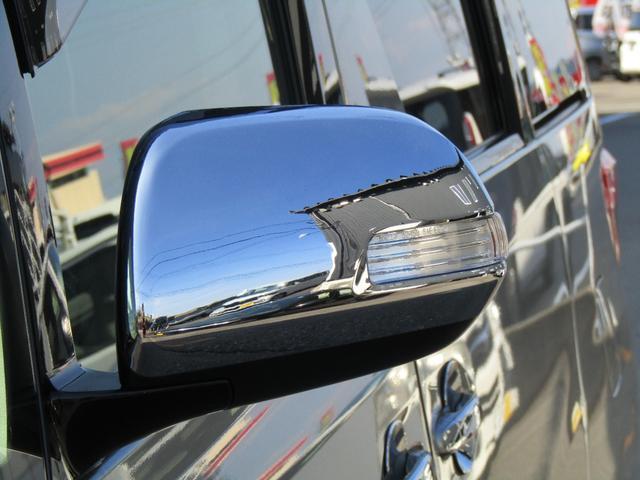 アルファード 240S ユーザー買取車 純正HDDナビ 両側パワースライドドア HIDライト ツインムーンルーフ 純正アルミホイール 社外シートカバー カーテン ETC スマートキー プッシュスタート 天吊モニター(39枚目)