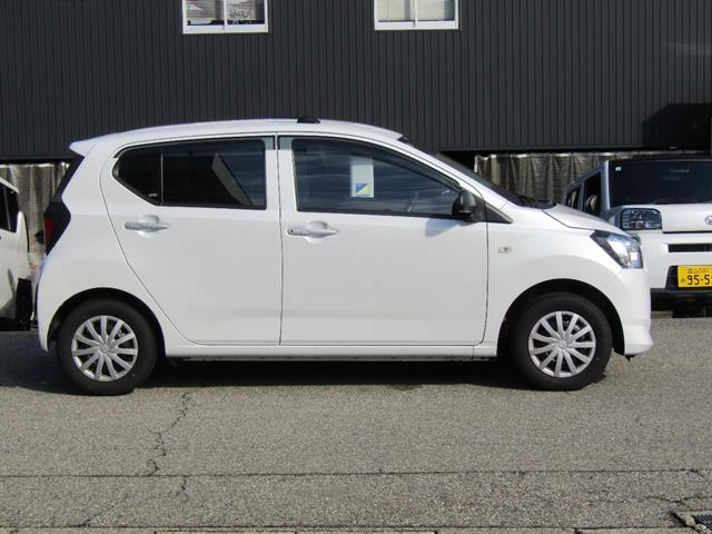 ミライース Ｌ　ＳＡＩＩＩ　当社レンタカー使用車両　キーレス　スマートアシスト（4枚目）