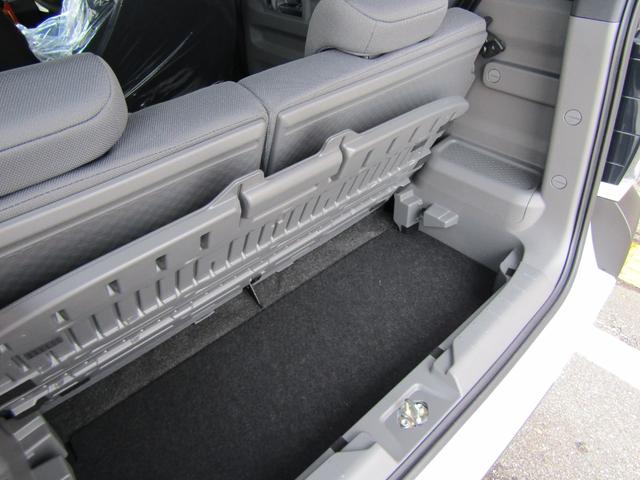 タフト Ｇ　当社試乗車使用車両　社外ＤＰオーディオ　スマートアシスト　ガラスルーフ（31枚目）