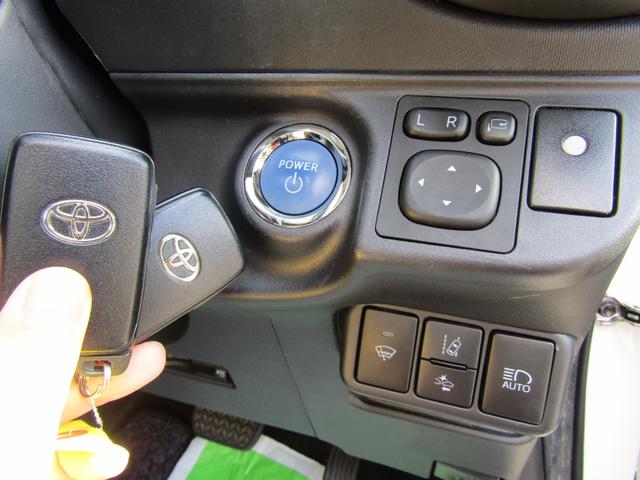 アクア 　ユーザー買取車　純正ナビ　バックカメラ　スマートキー　プッシュスタート　シートヒーター　ＥＴＣ車載器（34枚目）