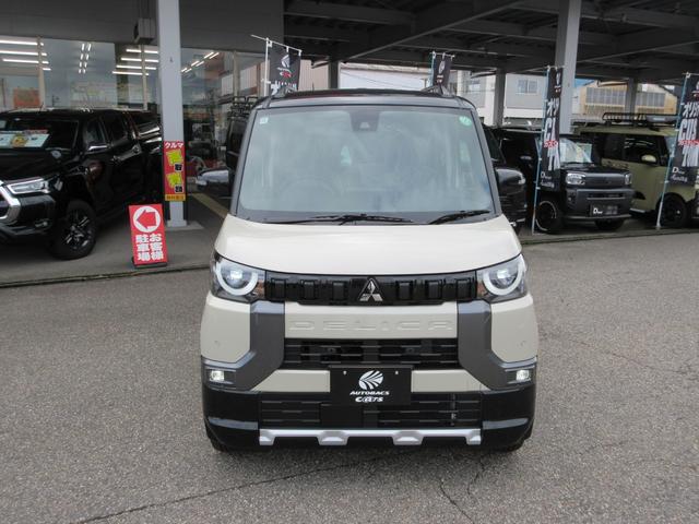 デリカミニ Ｔ　プレミアム　届出済未使用車　アラウンドビューモニター　４ＷＤ（2枚目）