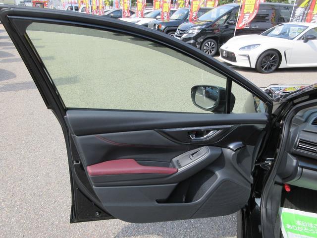 レヴォーグ ＳＴＩスポーツ　ＥＸ　１７．６インチナビ　マルチビューモニター（35枚目）