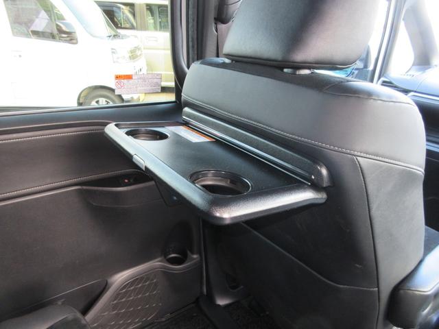 エスクァイア ハイブリッドGiプレミアムパッケジブラックテーラード アルパインBIG-XナビTV アルパインフリップダウンモニター モデリスタエアロ シートヒーター(14枚目)