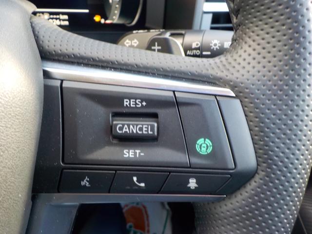 アウトランダーＰＨＥＶ Ｇ　４ＷＤ　スポーティパッケージ　盗難防止システム　衝突安全ボディ　衝突被害軽減システム　キーレスエントリー　スマートキー　レーンアシスト　電動リアゲート（24枚目）