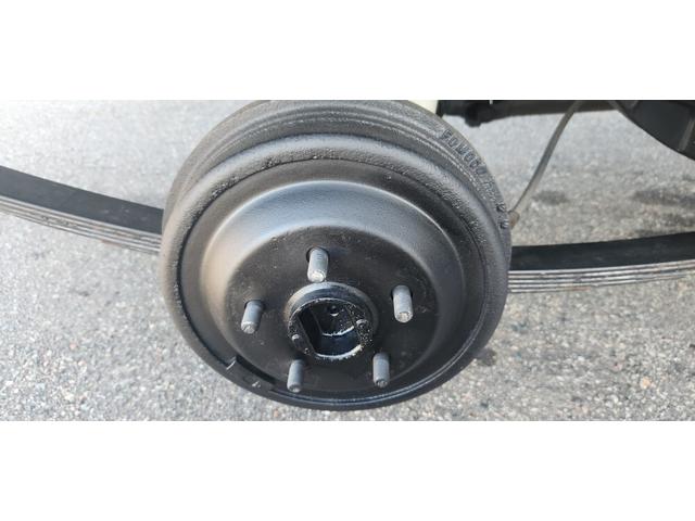 ファルコン ランチェロ ■M/T 4SPEED■車検R8/12■ P/S ■レストア済み■内装張り替え済み■3ナンバー登録■ETC■NEWパーツ ■エンジ260cui(11枚目)