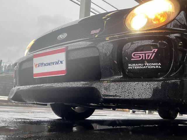 インプレッサ ＷＲＸ　ＳＴｉ☆純正フルエアロ☆大型リアスポ☆柿本改マフラー　６速ＭＴ・ＳＴＩフルエアロ・大型リアスポイラー・１７アルミ・ブレンボキャリパー・ＨＩＤライト・柿本改マフラー・ＩＣスプレー・ＳＴＩ専用シート・走行距離８３，０５５ｋｍ（40枚目）