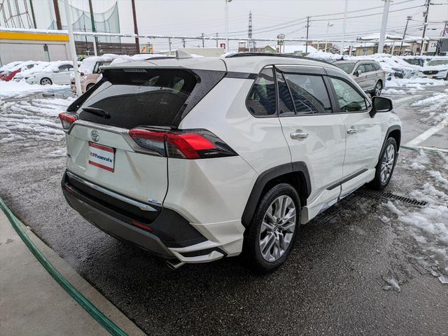 ＲＡＶ４ Ｇ　Ｚパッケージ４ＷＤ☆モデリスタエアロ☆９型フルセグナビ☆　４ＷＤ☆モデリスタエアロ☆サンルーフ☆黒革☆プリクラッシュＳ☆アダプティブクルコン☆９型ナビ☆フルセグ☆ブルートゥース☆バックカメラ☆ドラレコ☆ＥＴＣ☆電動Ｒゲート☆ハンドルヒーター☆コーナーソナー☆（7枚目）