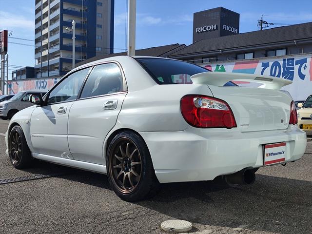 ＷＲＸ　ＳＴｉ　スペックＣ　リミテッド☆タイベル交換済み☆　ワンオーナー☆タイベル交換済☆ルーフベンチレーター☆ＯＲＣ強化クラッチ☆ＥＶＣ５☆ＨＫＳハイパワースペックＲマフラー☆車高調☆ゼロスポーツサクション☆ヴォルクＣＥ２８☆ビリオン水温計☆ＩＣスプレー☆(9枚目)