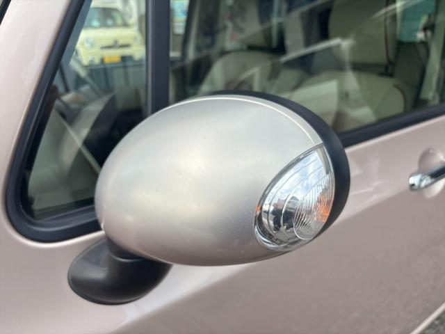 アルトラパンショコラ Ｘ純正ナビＢｌｕｅｔｏｏｔｈバックカメラＥＴＣ試乗できます　純正メモリーナビ☆Ｂｌｕｅｔｏｏｔｈ☆バックカメラ☆ＥＴＣ☆スマートキー☆プッシュスタート☆革巻きステアリング☆電動格納ミラー☆オートＨＩＤライト☆横滑り防止☆リアワイパー☆試乗できます☆（13枚目）