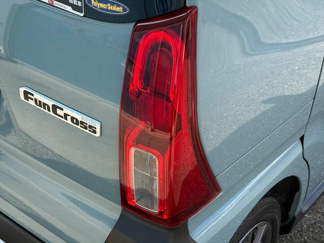 タント ファンクロス☆ブレーキアシスト☆純正ナビＴＶ☆試乗ＯＫ☆　スマートアシスト☆コーナーソナー☆両側パワースライドドア☆オートブレーキホールド☆ルーフレール☆純正メモリーナビＴＶ☆Ｂｌｕｅｔｏｏｔｈ☆バックカメラ☆ドラレコ☆ビルトインＥＴＣ☆ＬＥＤライト試乗ＯＫ（15枚目）