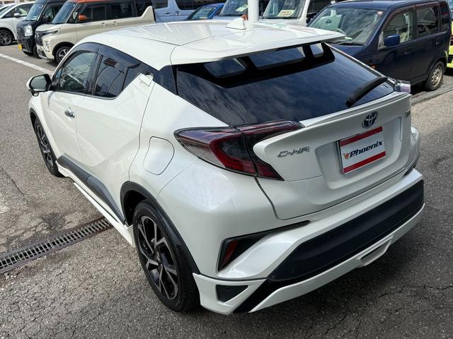 Ｃ－ＨＲ Ｇ　ＬＥＤエディショントヨタセーフティ☆モデリスタエアロ　モデリスタエアロＦＳＲ☆トヨタセーフティセンス☆レーダークルコン☆ＬＫＡ☆ＢＳＭ☆純正９型ナビ☆フルセグ☆ブルートゥース☆バックカメラ☆コーナーソナー☆ハーフレザーシート☆ビルトインＥＴＣ☆試乗ＯＫ（7枚目）