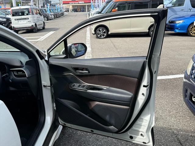 Ｃ－ＨＲ Ｇ　ＬＥＤエディショントヨタセーフティ☆モデリスタエアロ　モデリスタエアロＦＳＲ☆トヨタセーフティセンス☆レーダークルコン☆ＬＫＡ☆ＢＳＭ☆純正９型ナビ☆フルセグ☆ブルートゥース☆バックカメラ☆コーナーソナー☆ハーフレザーシート☆ビルトインＥＴＣ☆試乗ＯＫ（18枚目）