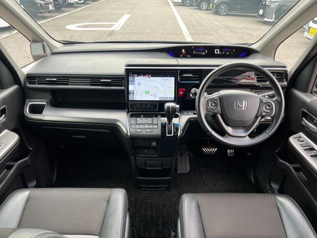 ステップワゴンスパーダ スパーダクールスピリットホンダセンシング後期ナビ後席モニター　後期最終型　ホンダセンシング　アダプティブクルコン　両側パワースライドドア　パドルシフト　純正１０インチナビ　フルセグ　後席フリップダウンモニター　バックカメラ　ビルトインＥＴＣ　半革シート　試乗ＯＫ（39枚目）